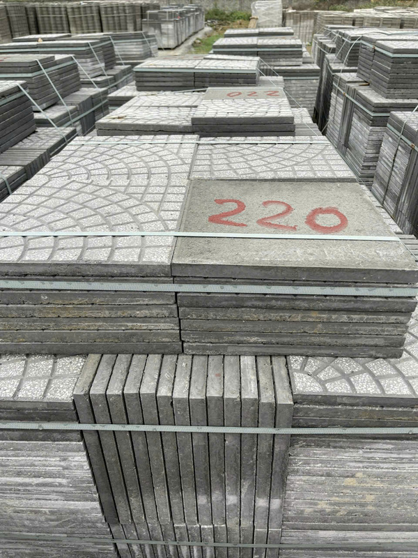 Gạch Terrazzo rẻ quạt màu ghi - Gạch Bắc Việt - Công Ty Cổ Phần Tư Vấn Và Xây Dựng Hạ Tầng Kỹ Thuật Bắc Việt